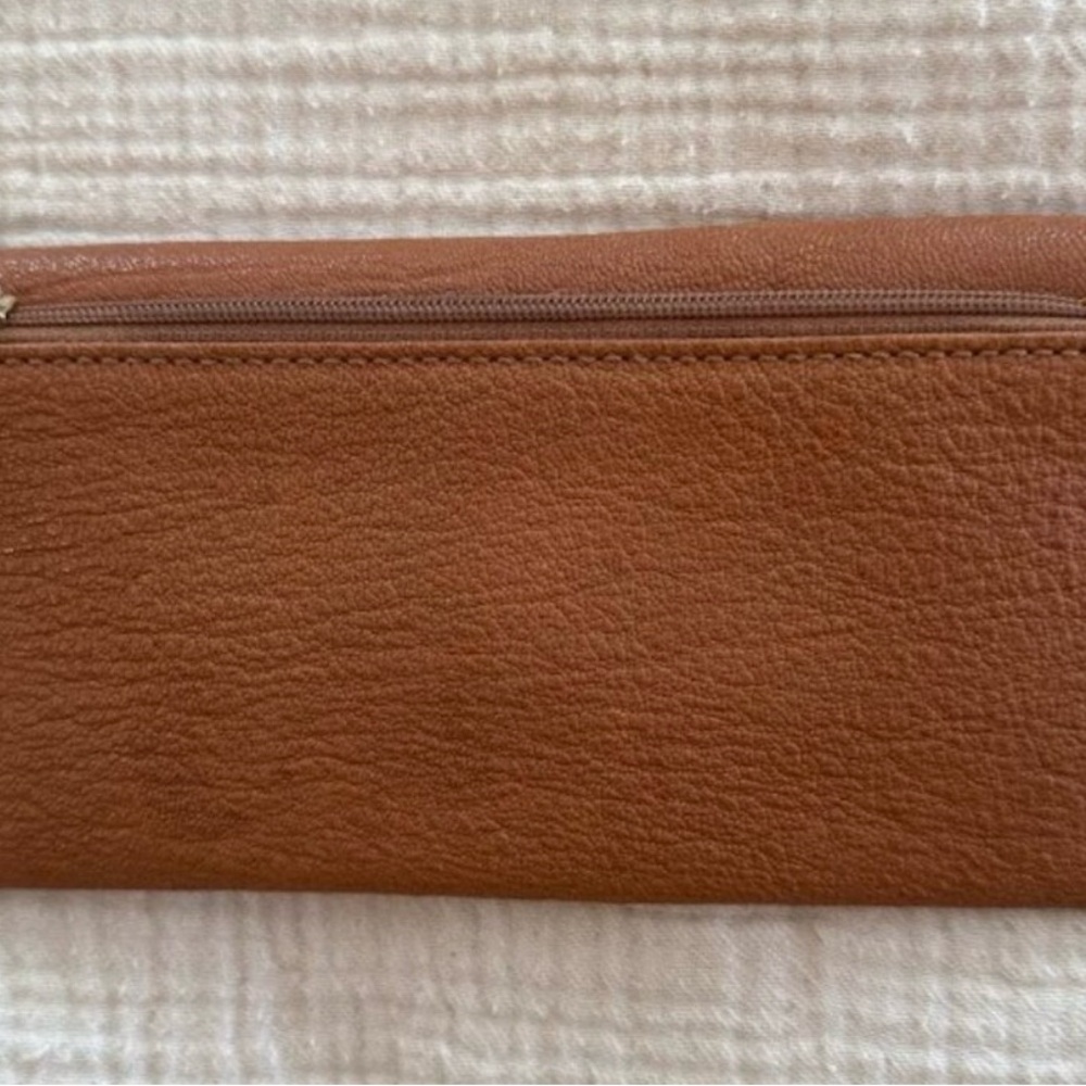 Michael Kors NWT Tan / Brown Crossbody bag with EUC Michael Kors wallet - Picture 9 of 11
